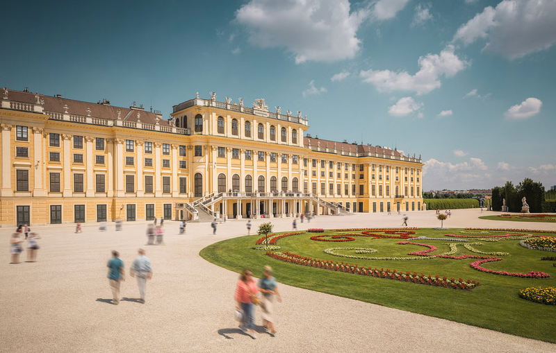 Guided Schönbrunn Palace Tour with Wine Tasting