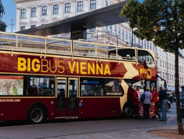 Tourist entering Big Bus Vienna